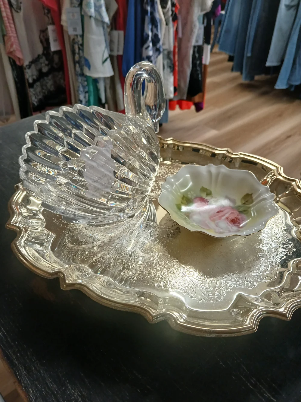 Vintage Lead Crytal Gloria Vanderbilt Swan Dish